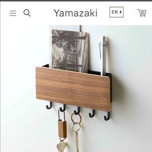 Yamazaki Magnetic Key Hook With Tray NWOT